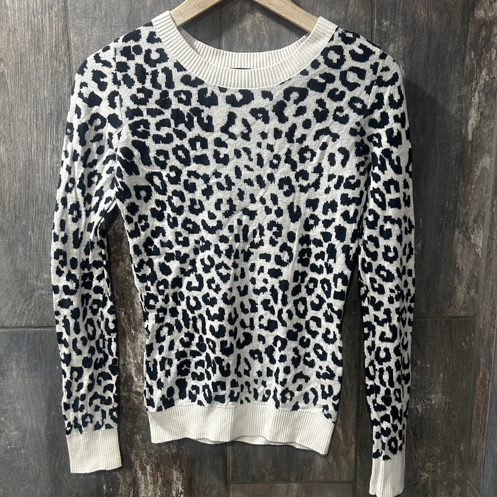 Express Monochrome Leopard Print Sweater